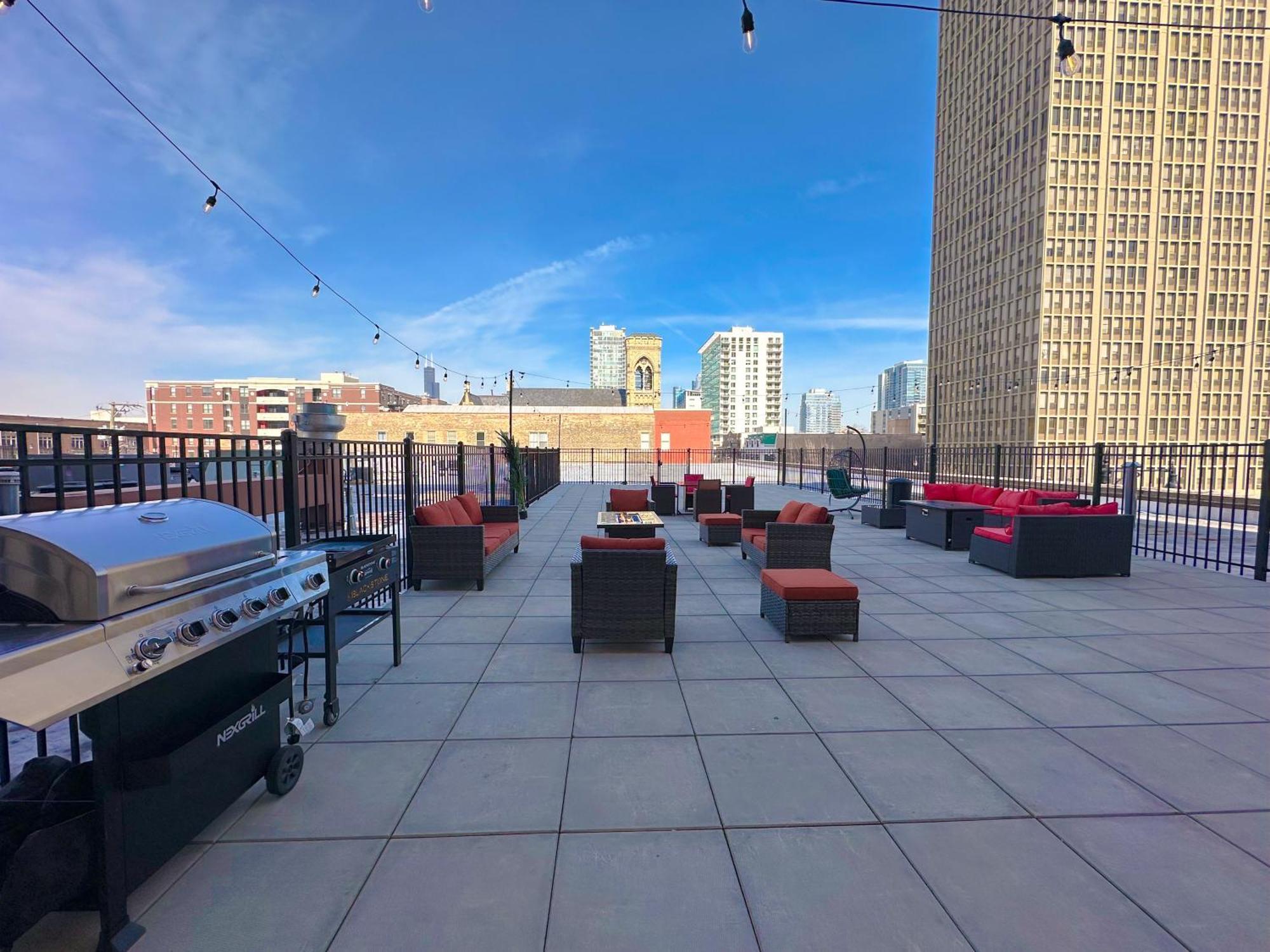 Family Friendly 2Br South Loop Suite With Optional Parking And Gym Access Sleeps Up To 8 Near Mccormick Place And Soldier Field Чикаго Экстерьер фото