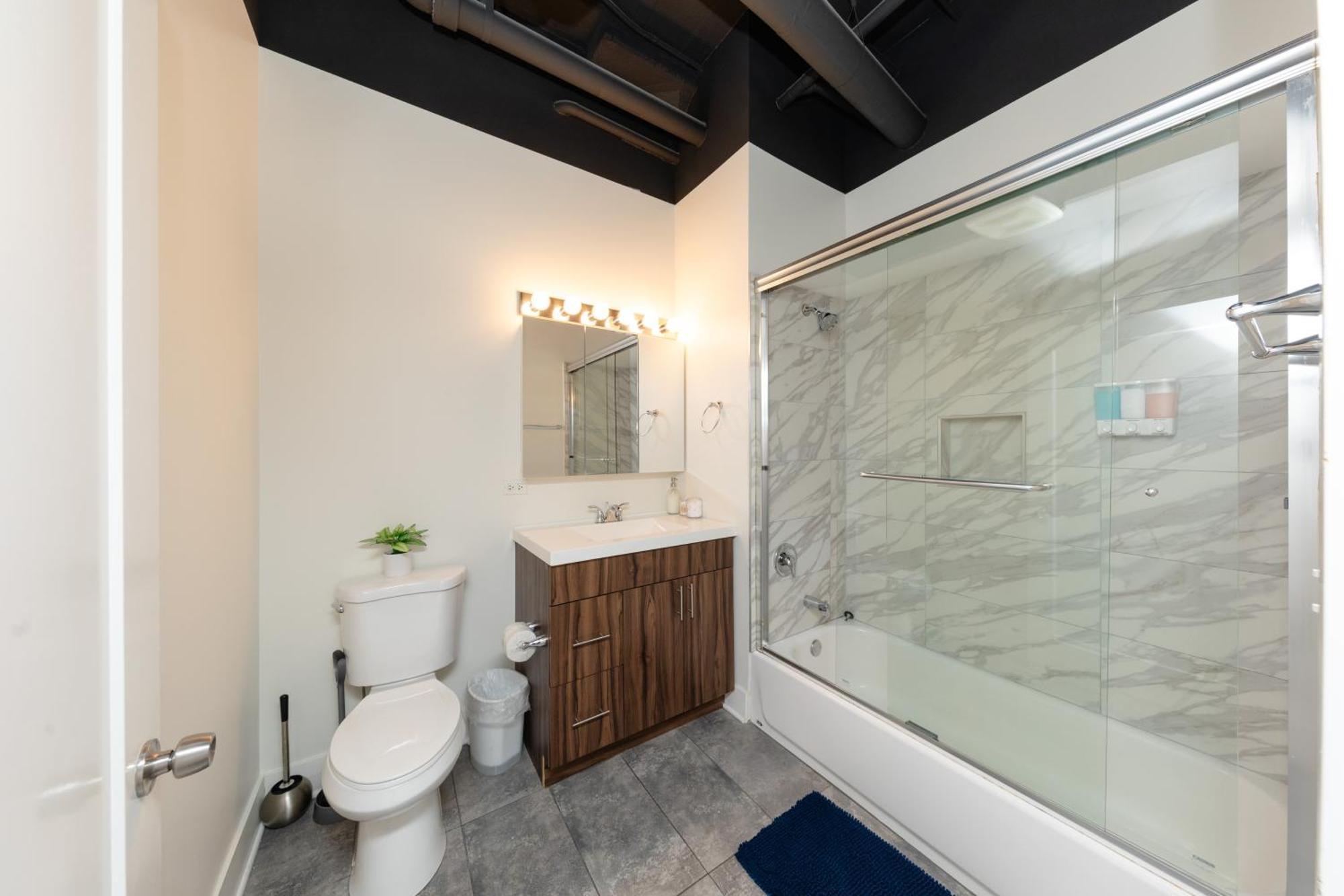 Family Friendly 2Br South Loop Suite With Optional Parking And Gym Access Sleeps Up To 8 Near Mccormick Place And Soldier Field Чикаго Экстерьер фото