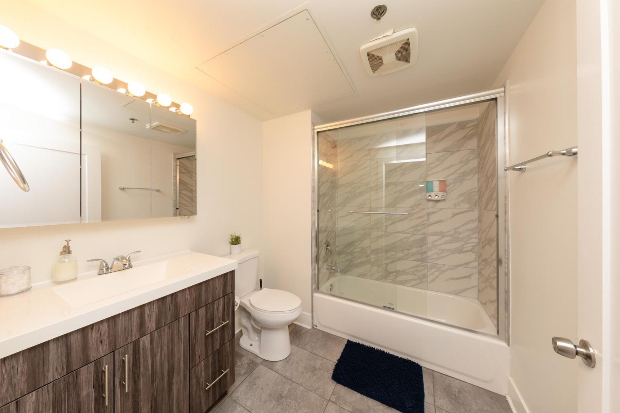Family Friendly 2Br South Loop Suite With Optional Parking And Gym Access Sleeps Up To 8 Near Mccormick Place And Soldier Field Чикаго Экстерьер фото